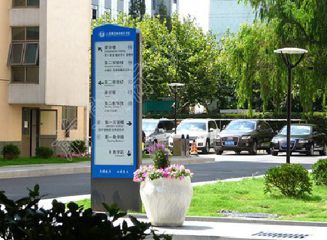 郸城哪些因素影响宣传栏的制作？